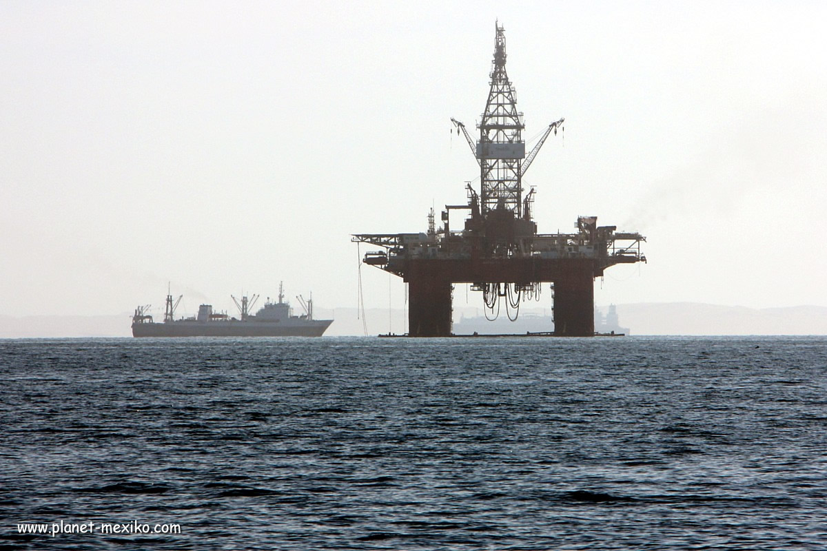 Bohrinsel und Erdöl-Plattform im Golf von Mexiko
