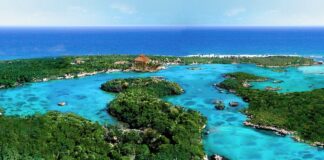 Bucht und Lagune im Wasserpark Xel-Ha