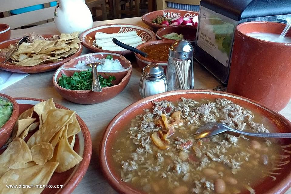 Carne en su Jugo im Restaurant Karne Garibaldi