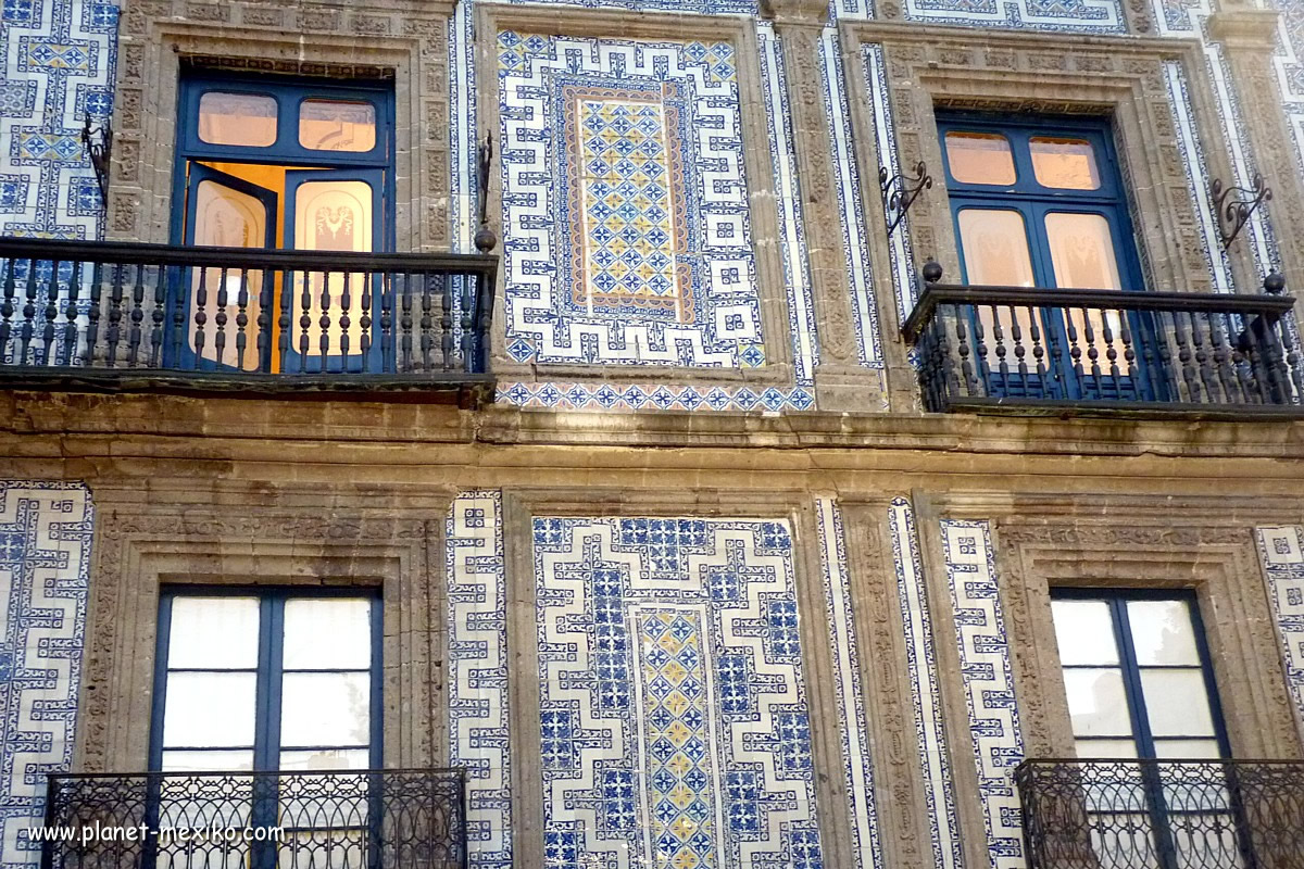 Casa de los Azulejos