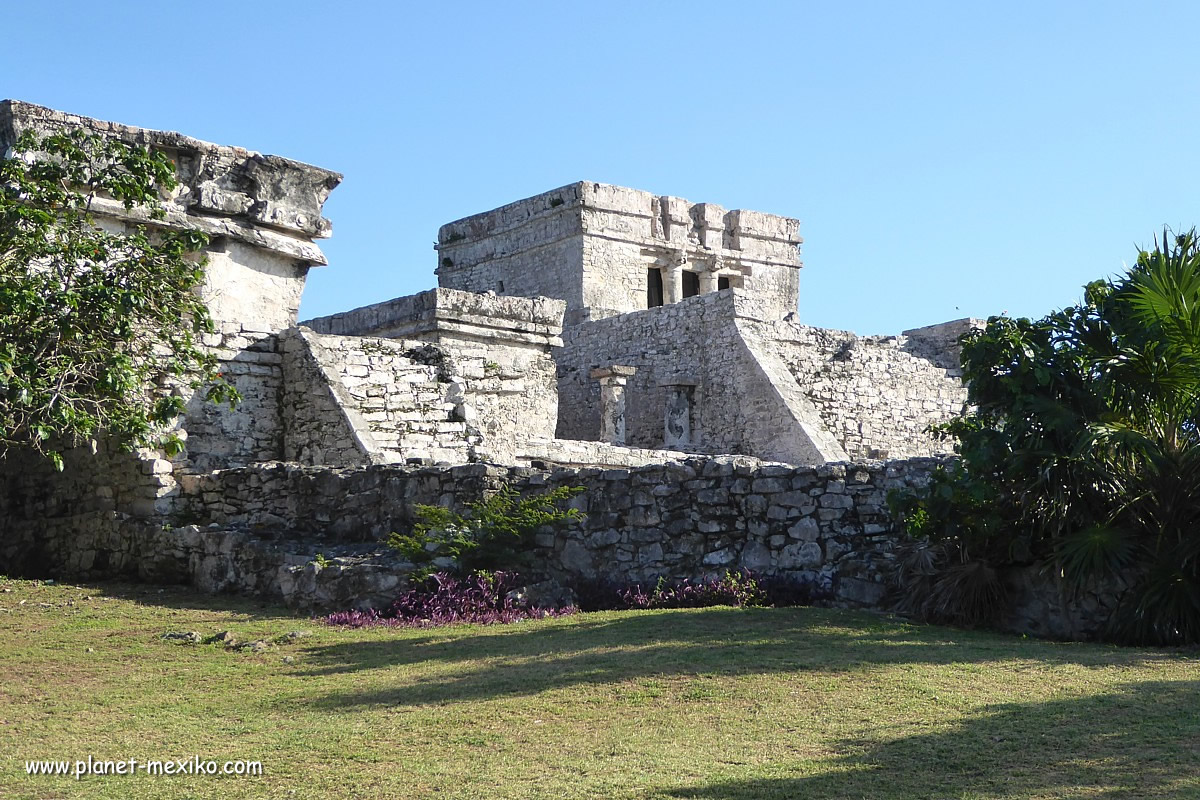 El Castillo Maya Ruinen von Tulum