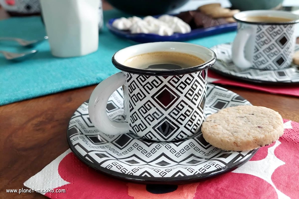 Kaffeetasse aus Emaille