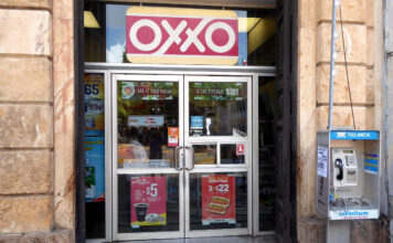 FEMSA, Oxxo, Bier, Coca-Cola