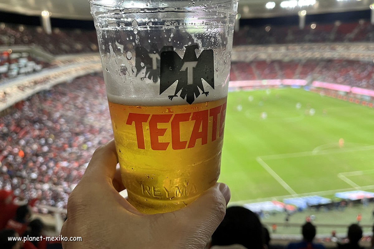 Fussball Sponsoring Tecate Bier