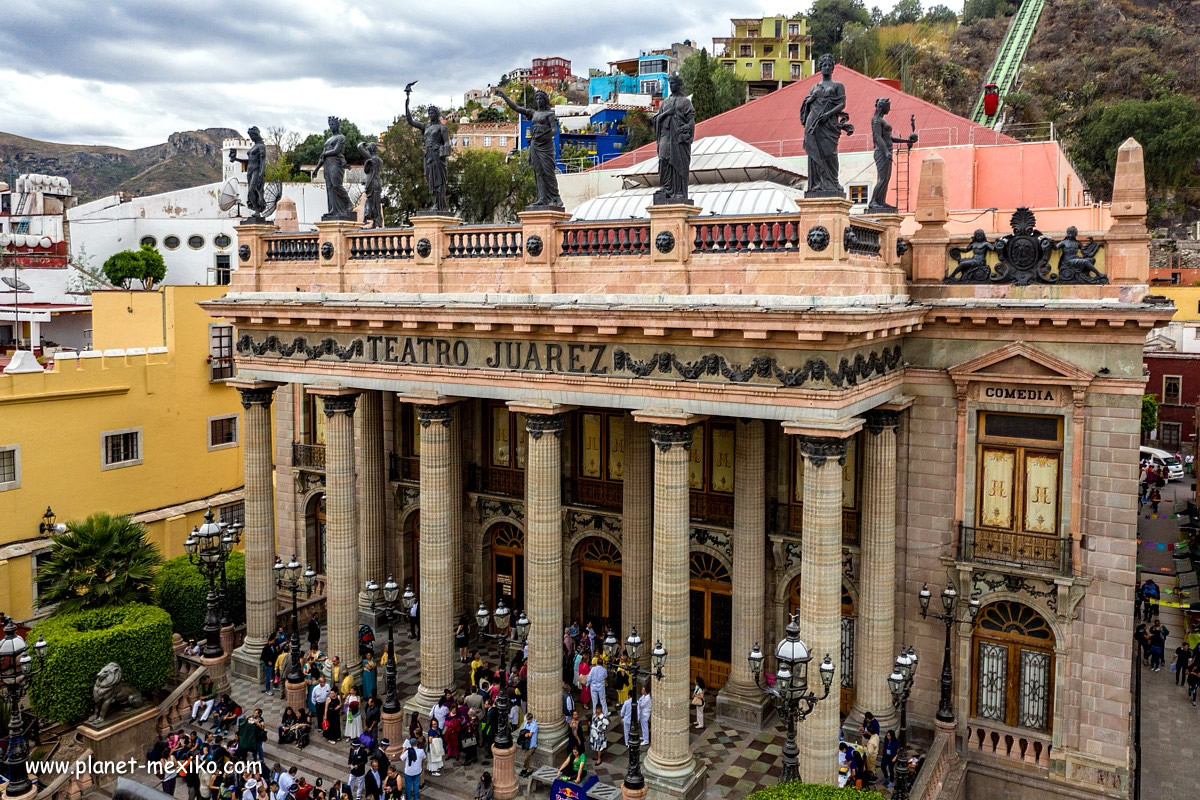 Cervantino Festival im Juárez Theater