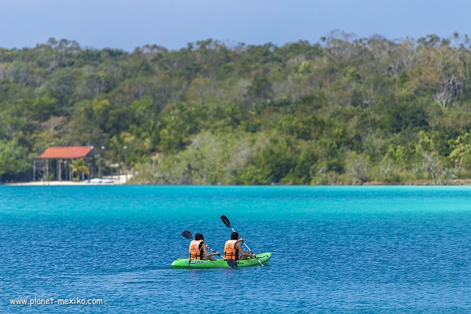 Kanu fahren auf der Laguna Bacalar