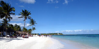 Karibischer Strand von Akumal