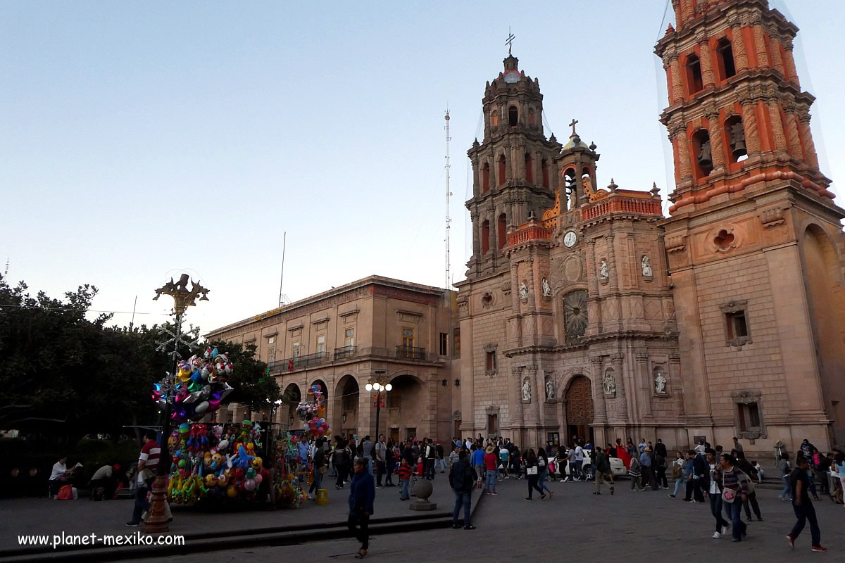 Kathedrale auf der Plaza de las Armas