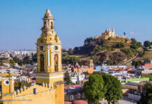 Kirche und archäologische Stätte von Cholula