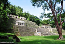 Maya-Stadt Bonampak im Dschungel von Chiapas