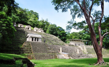 Maya-Stadt Bonampak im Dschungel von Chiapas