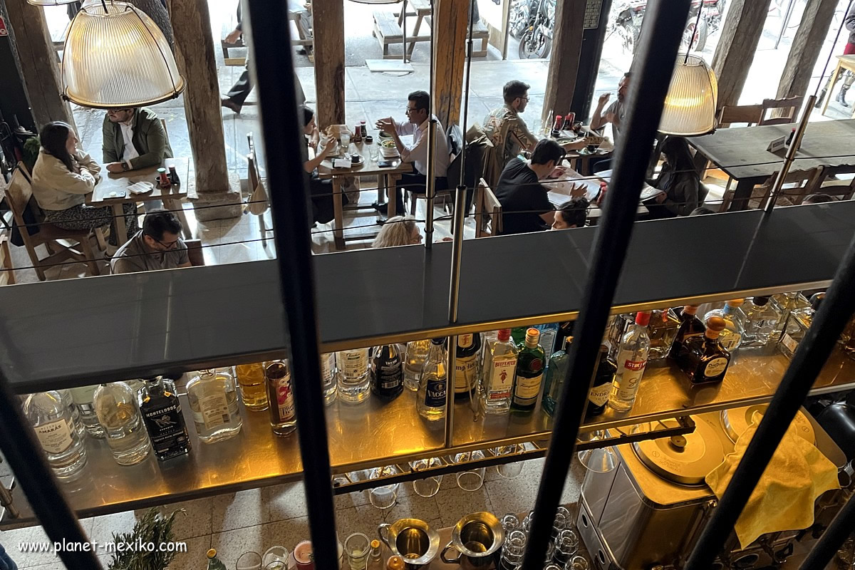 Nachtleben im Restaurant-Bar in Colonia Roma