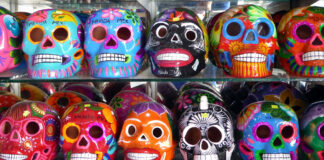 Festliche Stimmung am Tag der Toten, Dia de los Muertos en Mexico Feiertag Dia de Muertos und Tag der Toten in Mexiko