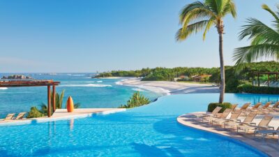 Hotel am Strand der Pazifikküste der Riviera Nayarit in Mexiko