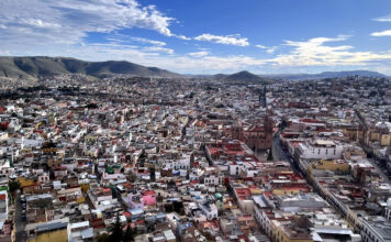 Städte Panorama der Silberstadt und Kolonialstadt Zacatecas