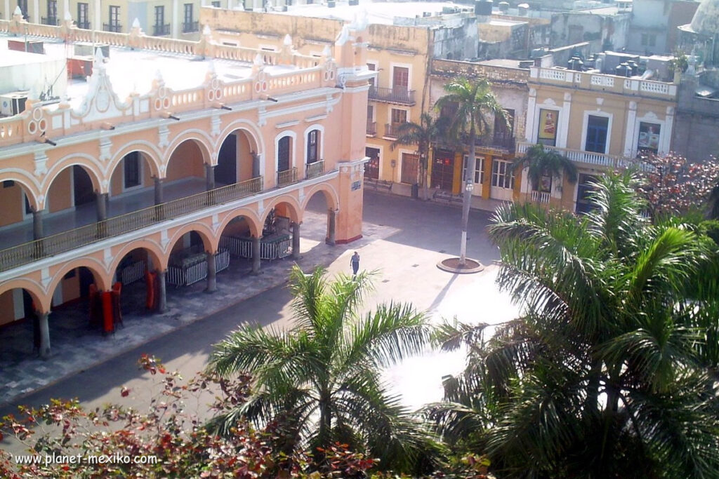 Zócalo oder Plaza de Armas in Veracruz-Stadt
