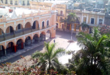 Zócalo oder Plaza de Armas in Veracruz-Stadt