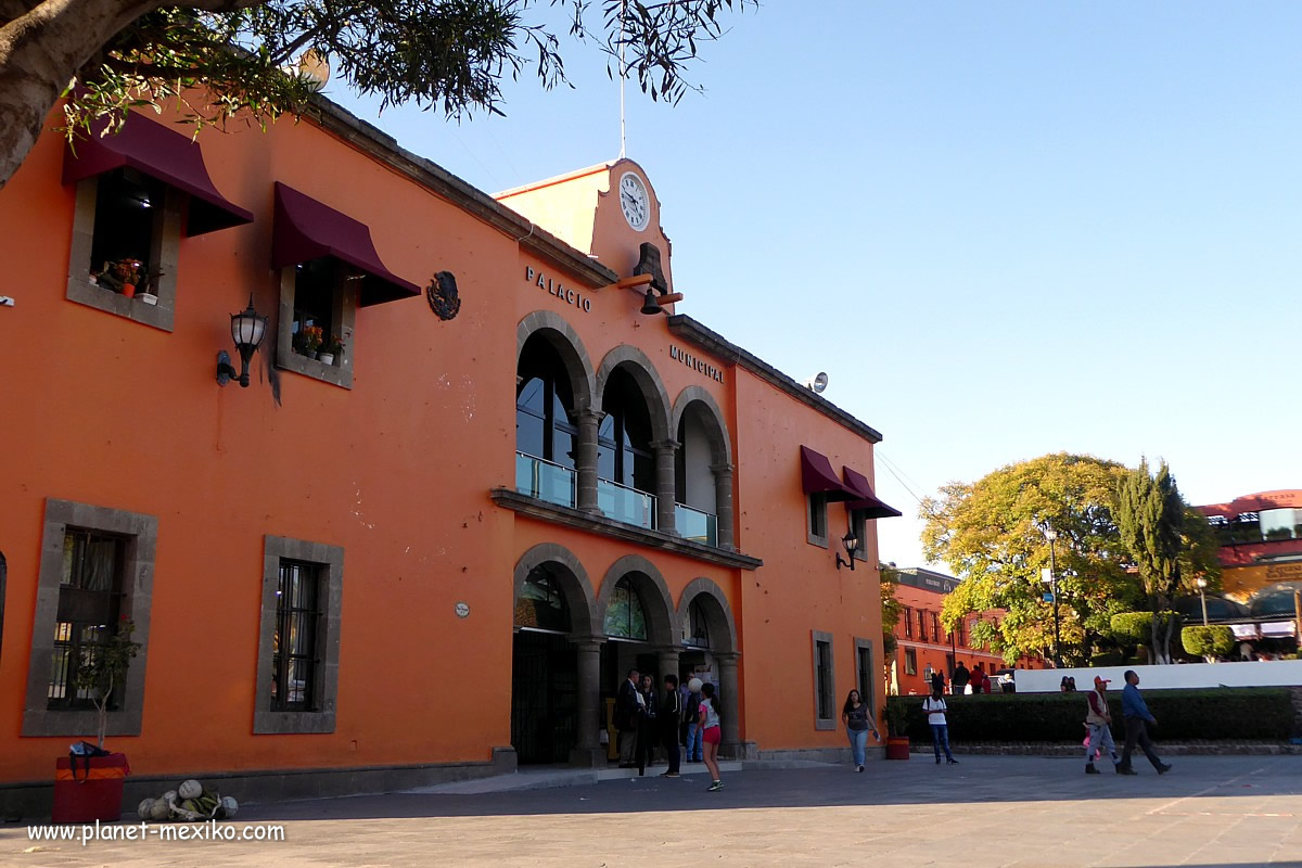 Palacio Municipal auf der Plaza