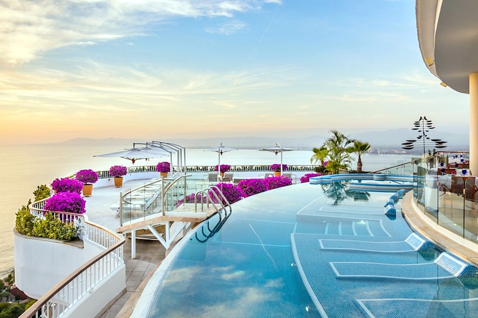 Pool im Hotel Gran Miramar in Puerto Vallarta