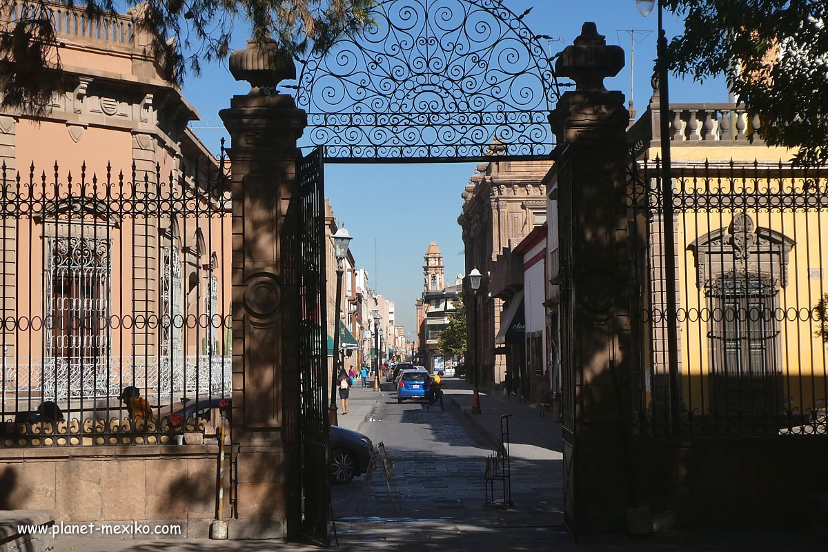 Portal im Zentrum von San Luis