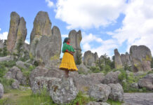 Frau der Rarámuri in der Sierra Tarahumara von Creel