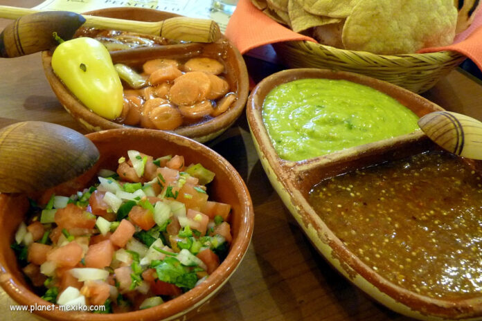 Mexikanische Gerichte und kulinarische Köstlichkeiten - Planet Mexiko Mexikanische Gerichte und kulinarische Köstlichkeiten - Planet Mexiko