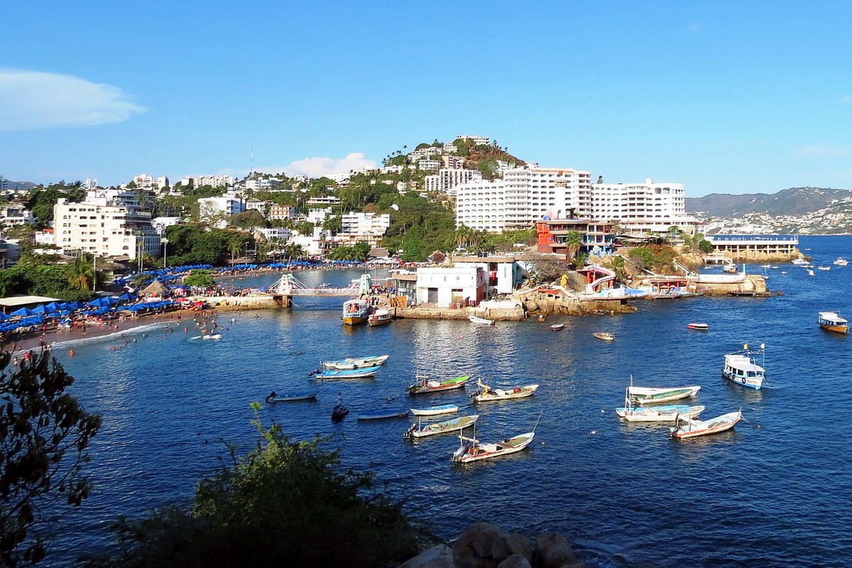 Strände in der Bucht von Acapulco