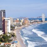 Mazatlan Küstenstadt und Strand am Pazifik in Sinaloa