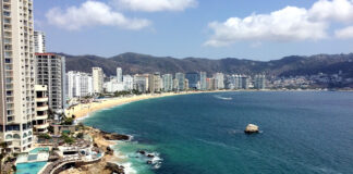 Acapulco Strandurlaub Perle Pazifik in Mexiko