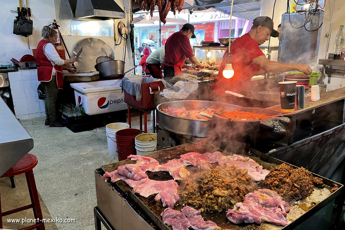 Street Food Tacos, Taquero in mexikanischer Taqueria