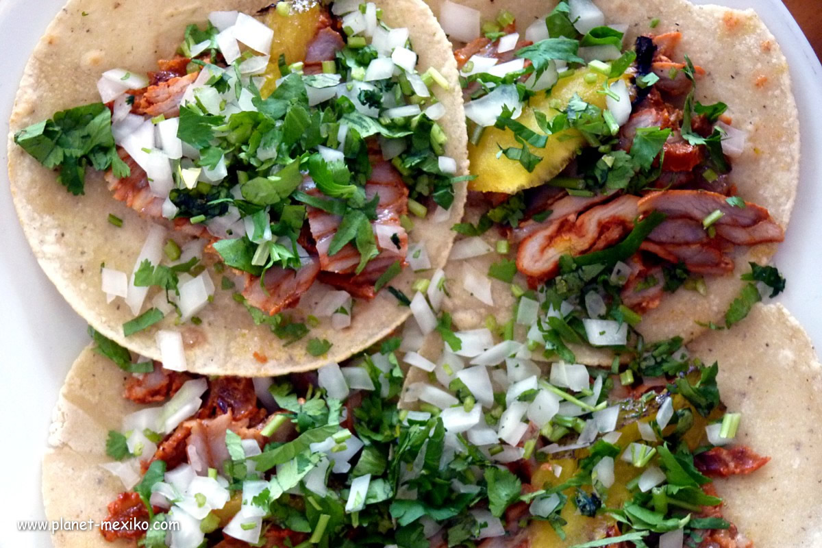 Aus Tortillas gibts Tacos