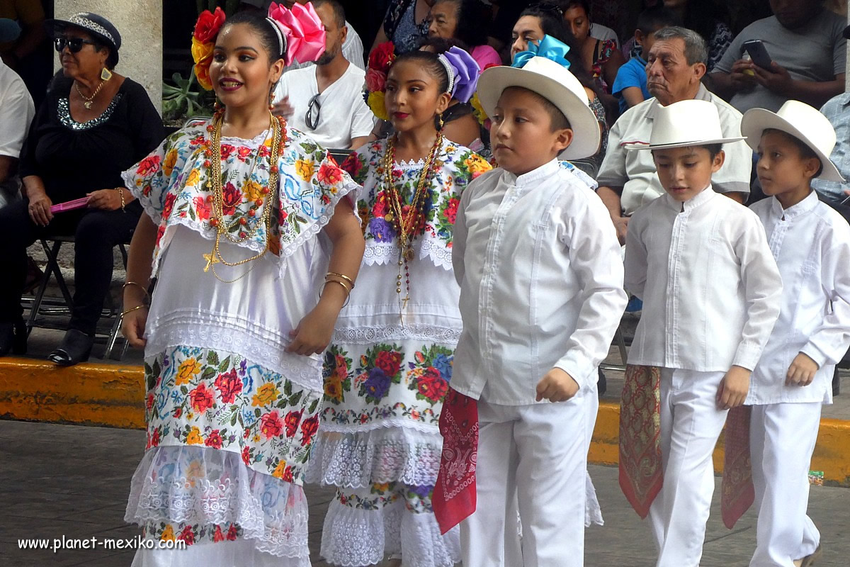 Traditioneller mexikanischer Tanz Yucatán