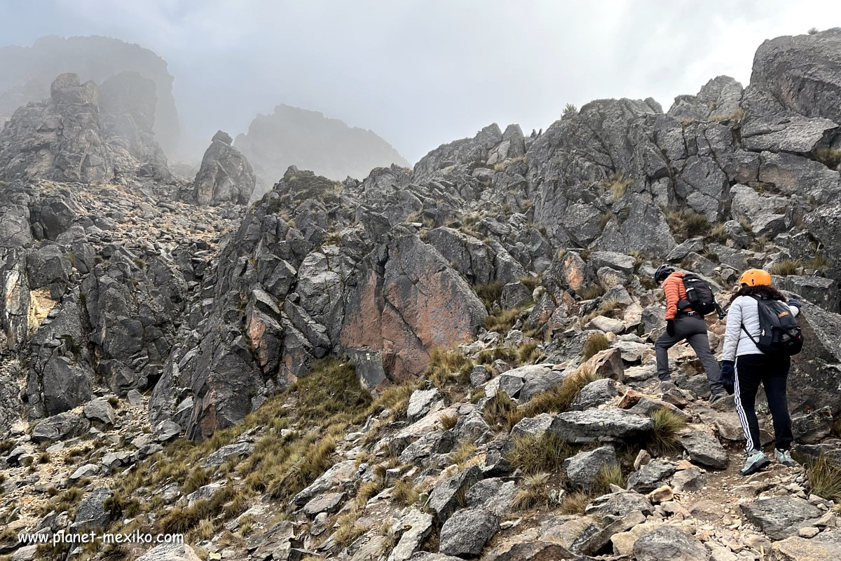 Trekking und Besteigung des Vulkans