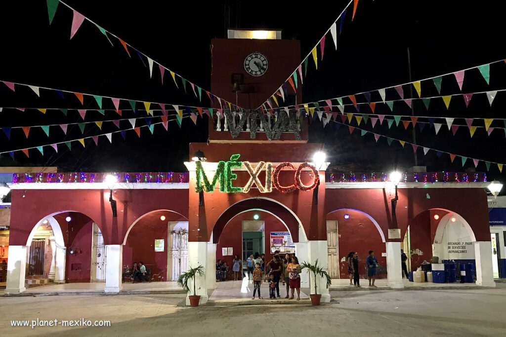 Viva Mexico - Fiesta in Celestún