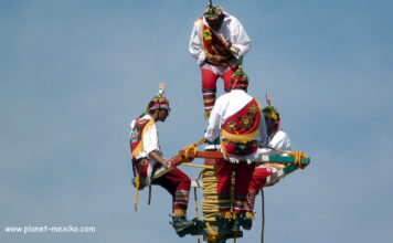 Voladores de Papantla – Tanz der fliegenden Männer Voladores de Papantla Tanz