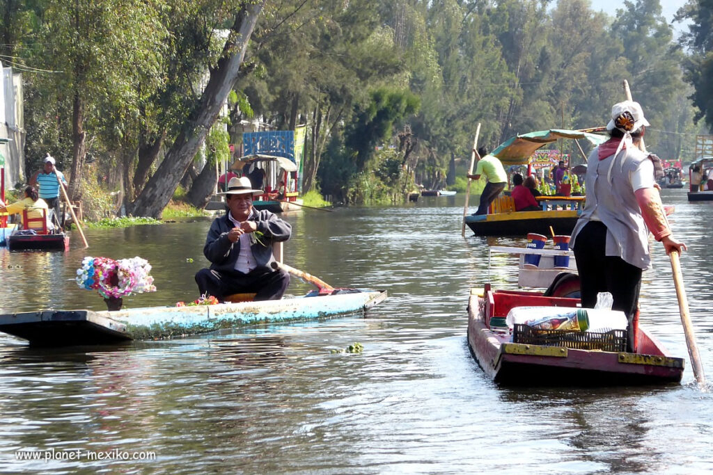 Xochimilco Verkäufer auf Boot